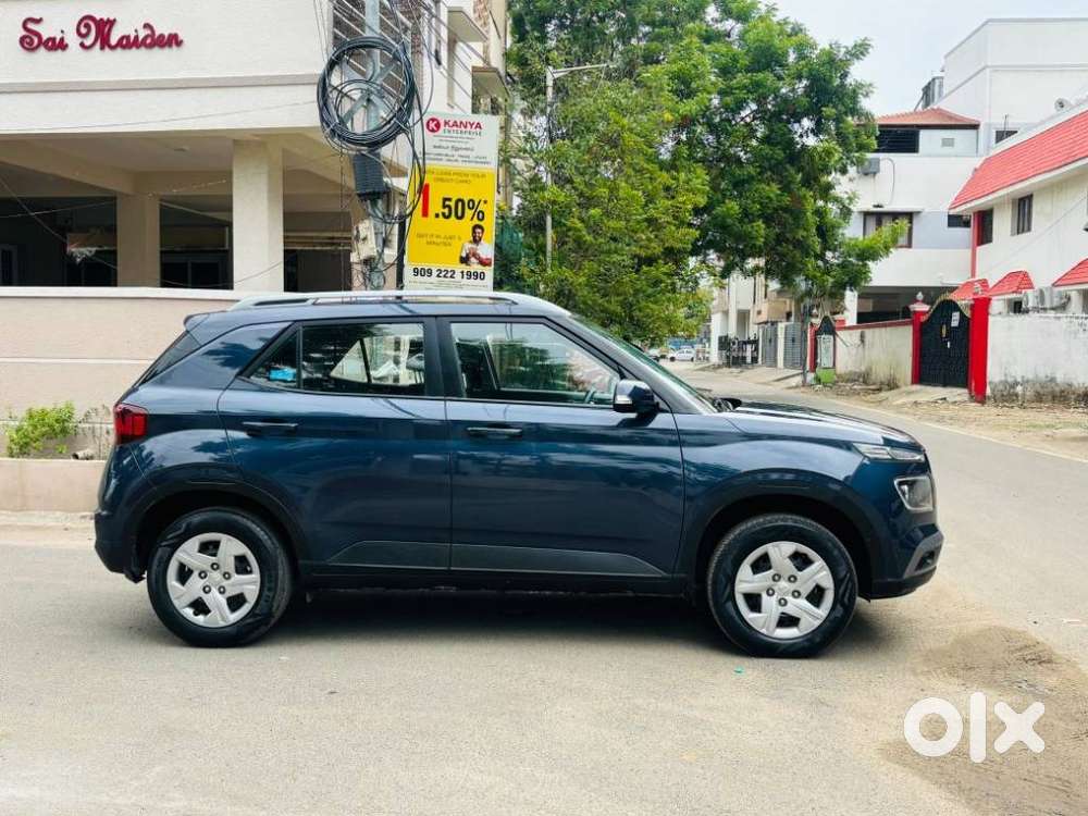 Hyundai Venue S Plus Mt 1.2 Kappa, 2021, Petrol