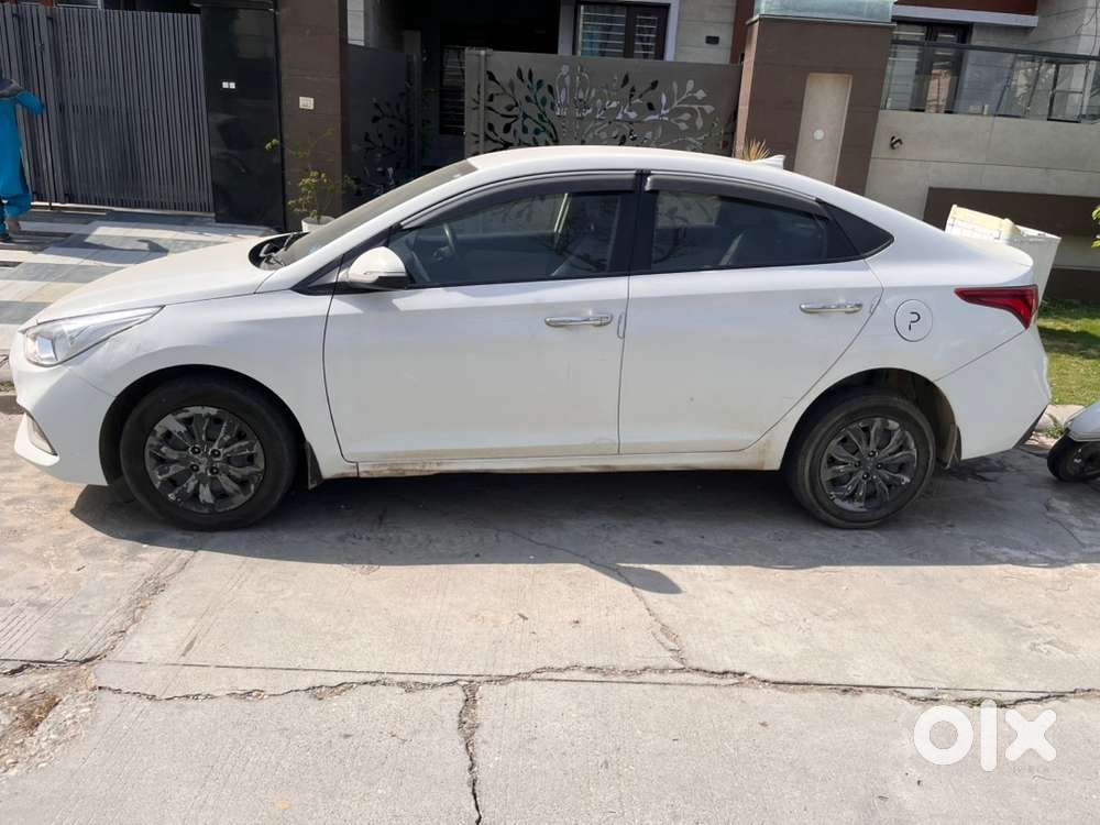 Hyundai Verna Petrol 2017
