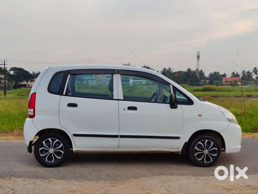 Maruti Suzuki Estilo Lxi, 2011, Petrol