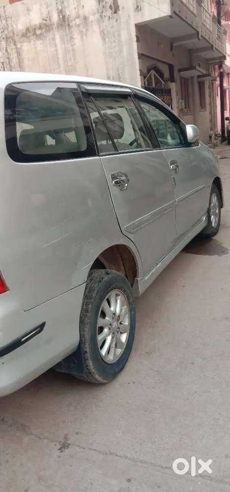Toyota Innova 2.5 Diesel 2012 December