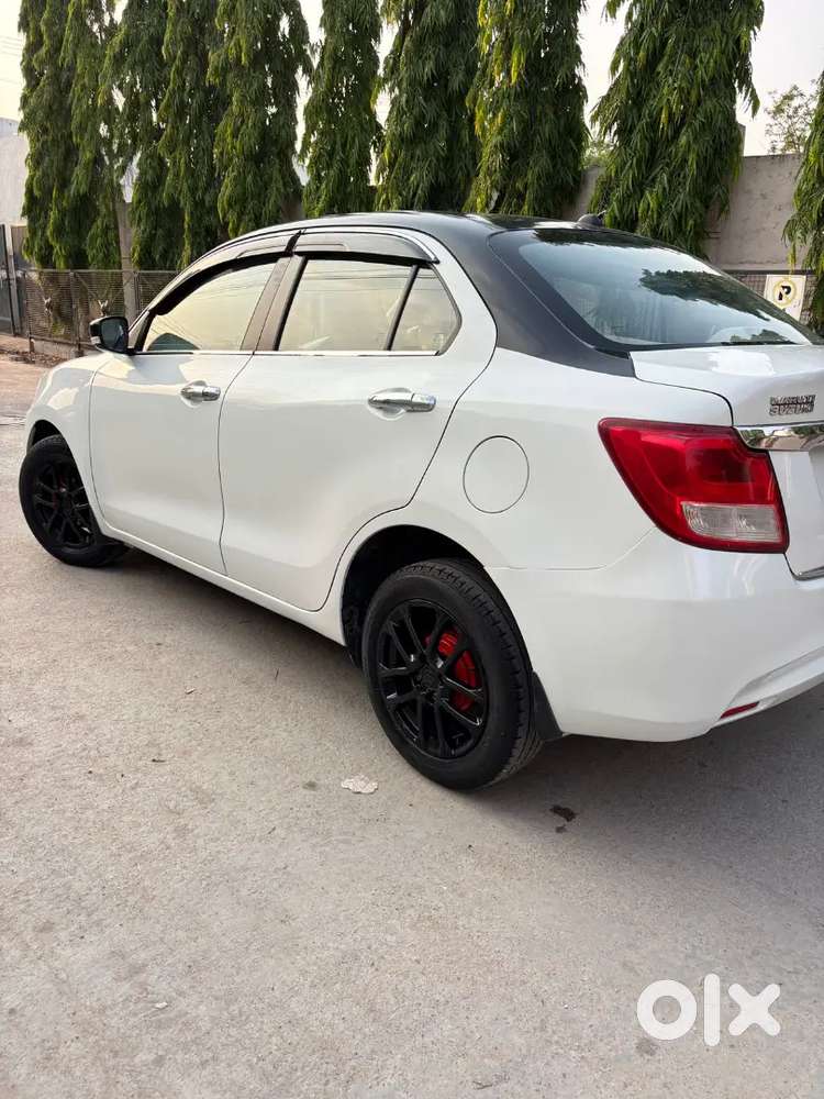 Maruti Suzuki Dzire 2017 Petrol Well Maintained