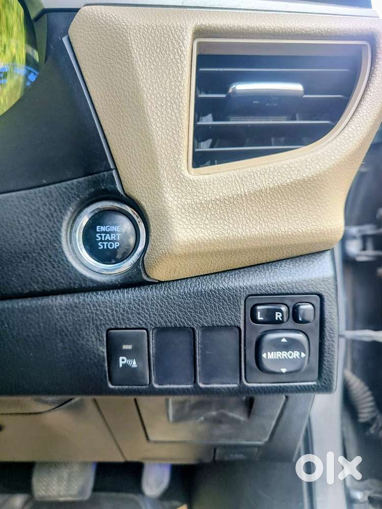 Toyota Corolla Altis 2013-2017 Vl At, 2014, Petrol