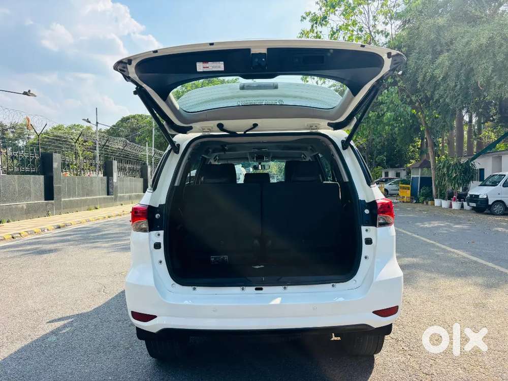Toyota Fortuner 2018 Diesel 99000 Km Driven