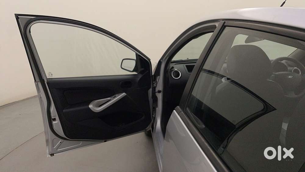 Ford Figo 1.2 Duratec Petrol Zxi, 2012, Petrol