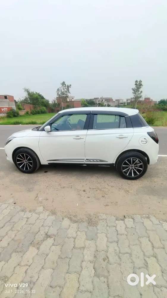 Maruti Suzuki Swift Vxi(o) 2024