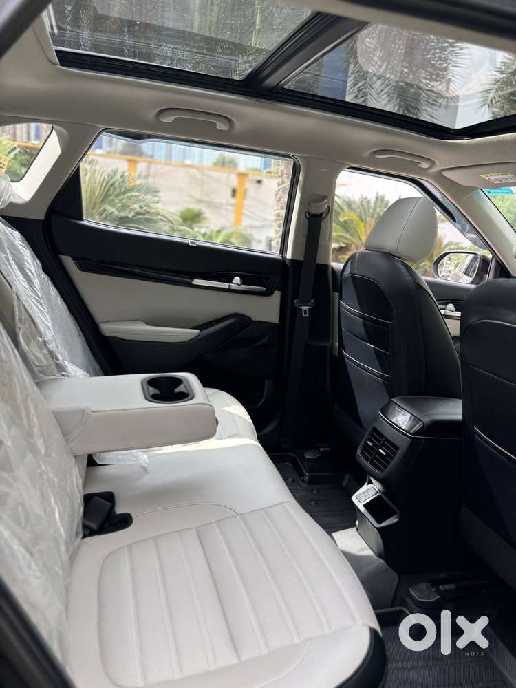 Kia Seltos 1.5 Htx+ Petrol At, 2024, Petrol