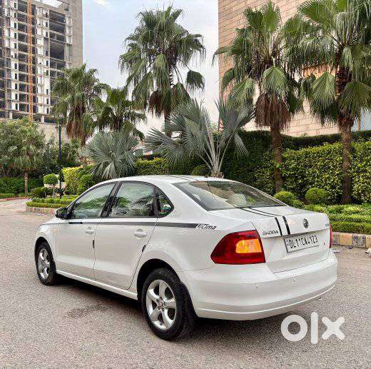 Skoda Rapid 1.6 Mpi Ambition, 2014, Petrol