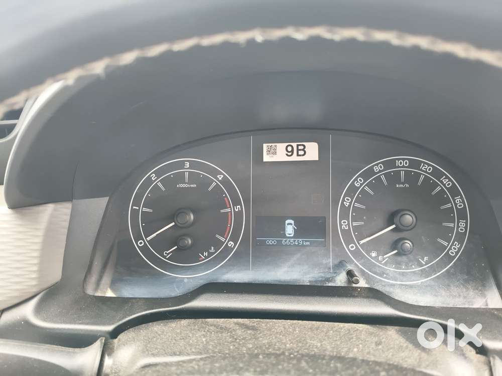 Toyota Innova Crysta 2.4 G Mt 8s, 2023, Diesel