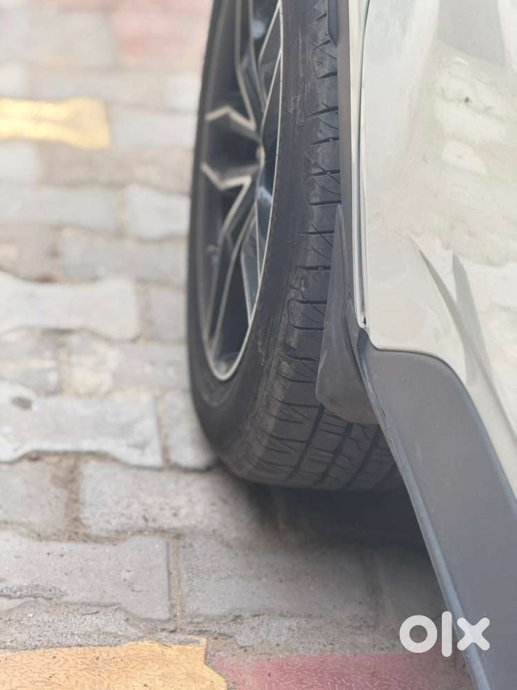 Hyundai Venue Diesel 2021
