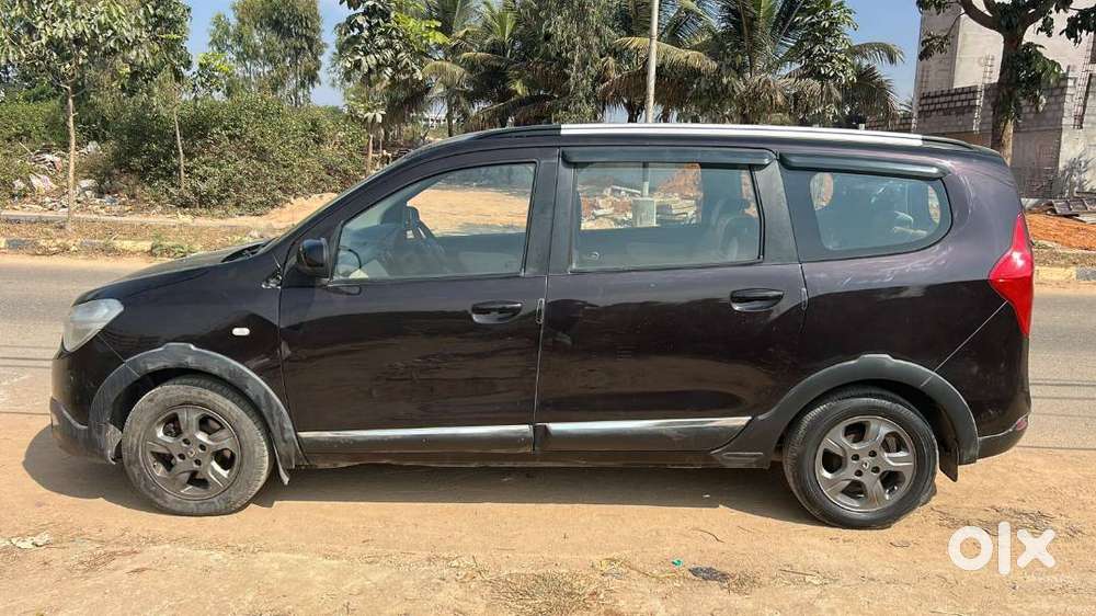 Renault Lodgy 2015 Diesel Well Maintained