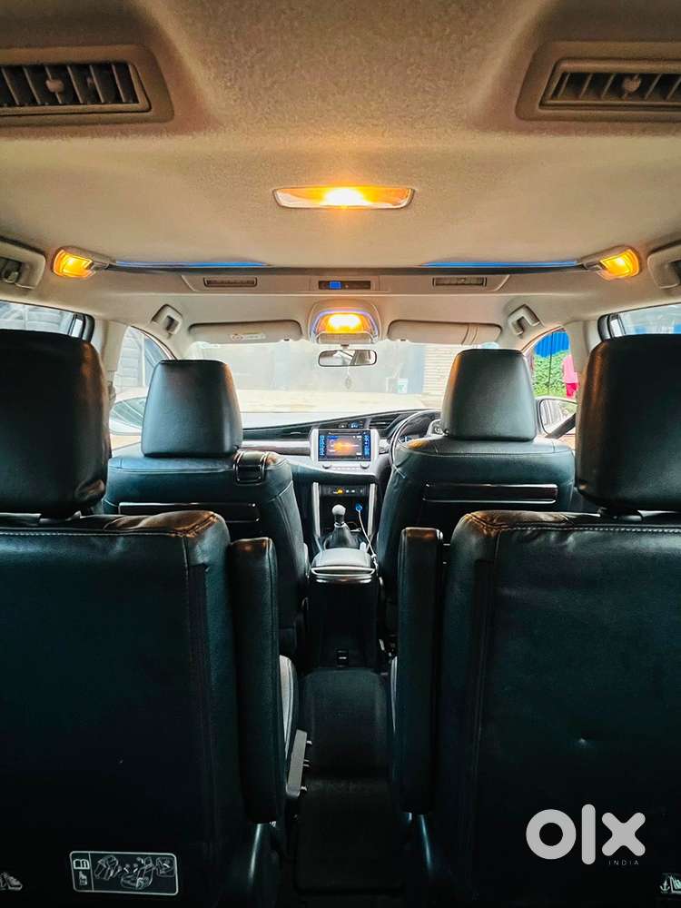 Toyota Innova Crysta 2017