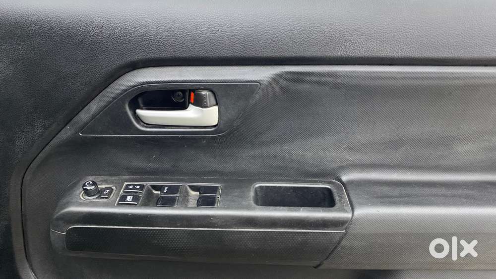 Maruti Suzuki Wagon R Zxi Amt 1.2, 2020, Petrol