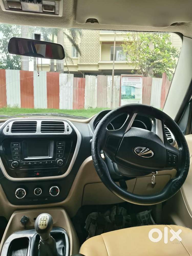Mahindra Tuv 300 T8, 2016, Diesel