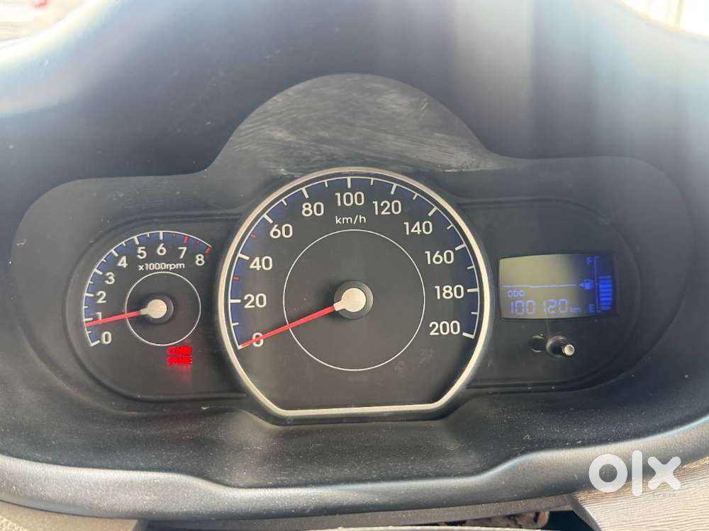 Hyundai I10 2011 Petrol Well Maintained