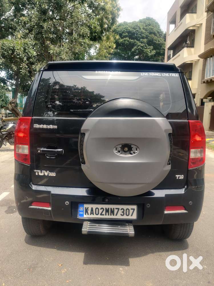 Mahindra TUV 300 T10, 2018, Diesel