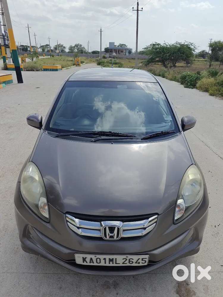 Honda Amaze Model 2014 Petrol Variant For Sale In Awesome Condition