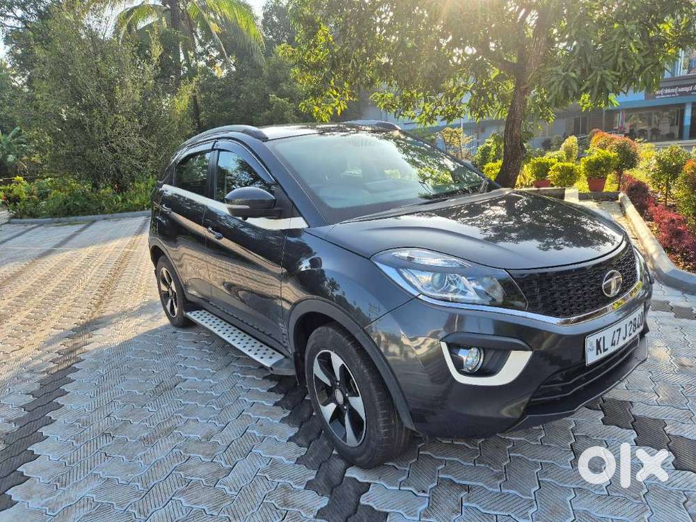 Tata Nexon 1.2 Revotron Xza Plus (o) Amt, 2019, Petrol