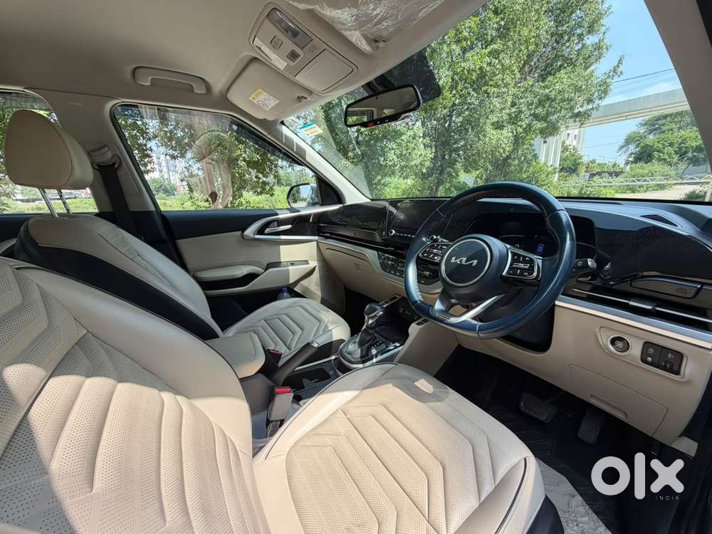 Kia Carens 1.5 Luxury Plus Diesel At 7 Str, 2023, Diesel