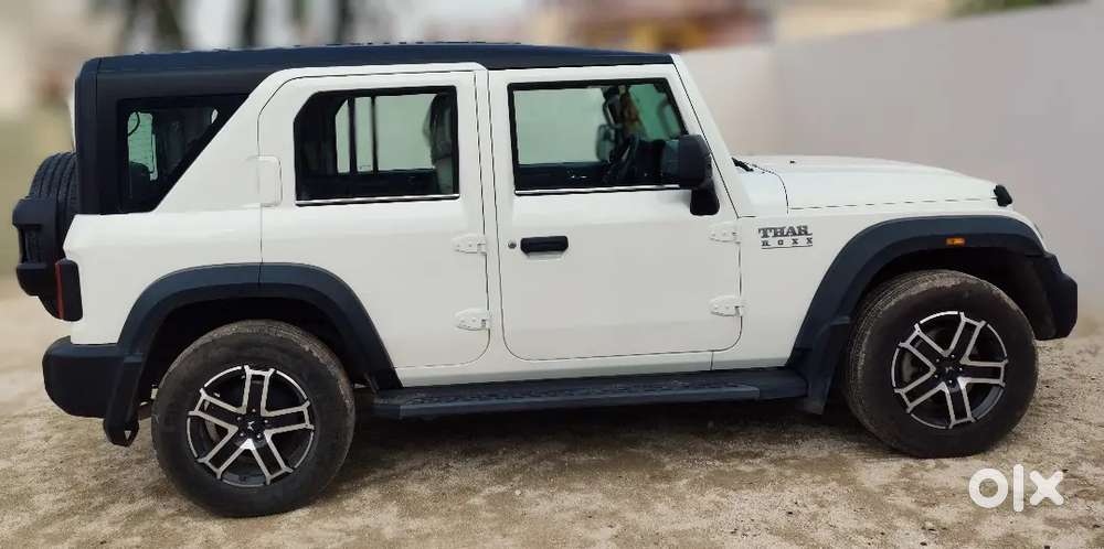Mahindra Thar Roxx Diesel Manual 2025