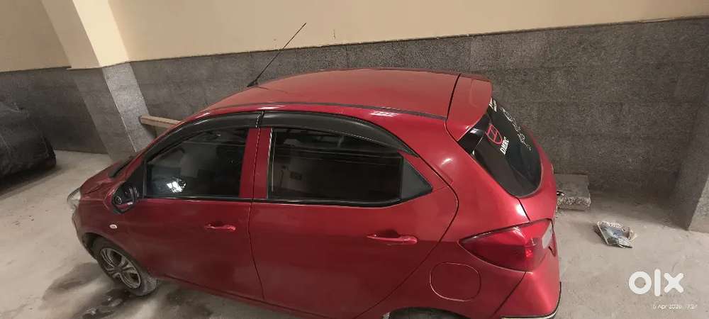 Well Maintained Tata Tiago Car