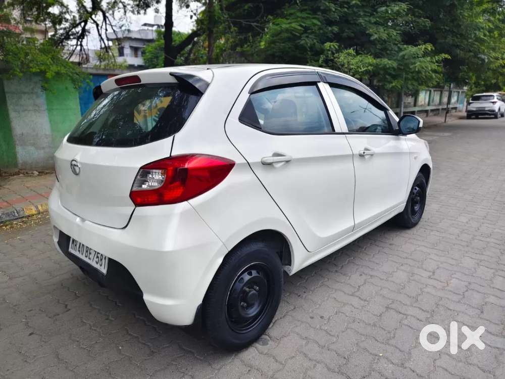 Tata Tiago Xe, 2018, Petrol