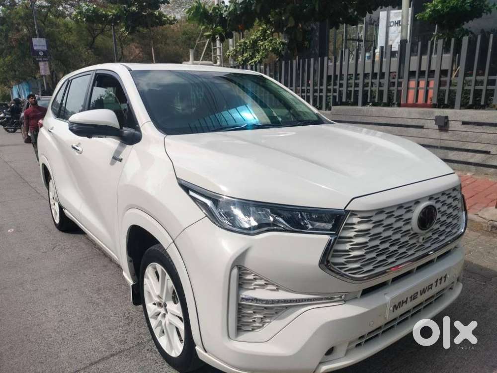 Toyota Innova Hycross 2.0 Zx (o) Hybrid 7 Str, 2024, Electric