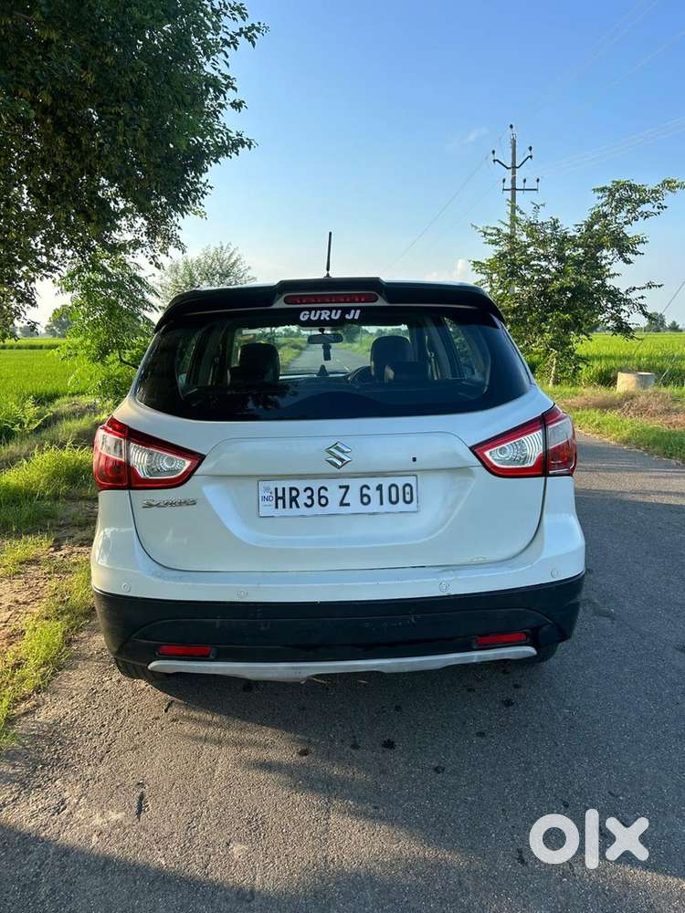 Maruti Suzuki S Cross 2016 Diesel Well Maintained