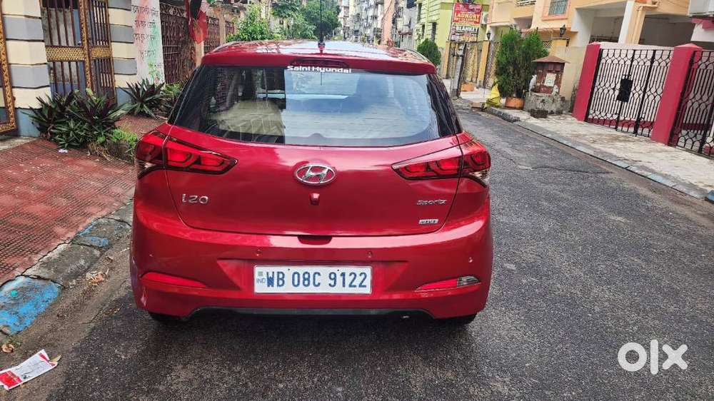 Hyundai I20 Sportz Optional On Urgent Sale