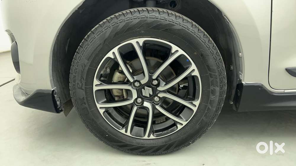 Maruti Suzuki Swift 2018 Zxi Plus, 2023, Petrol