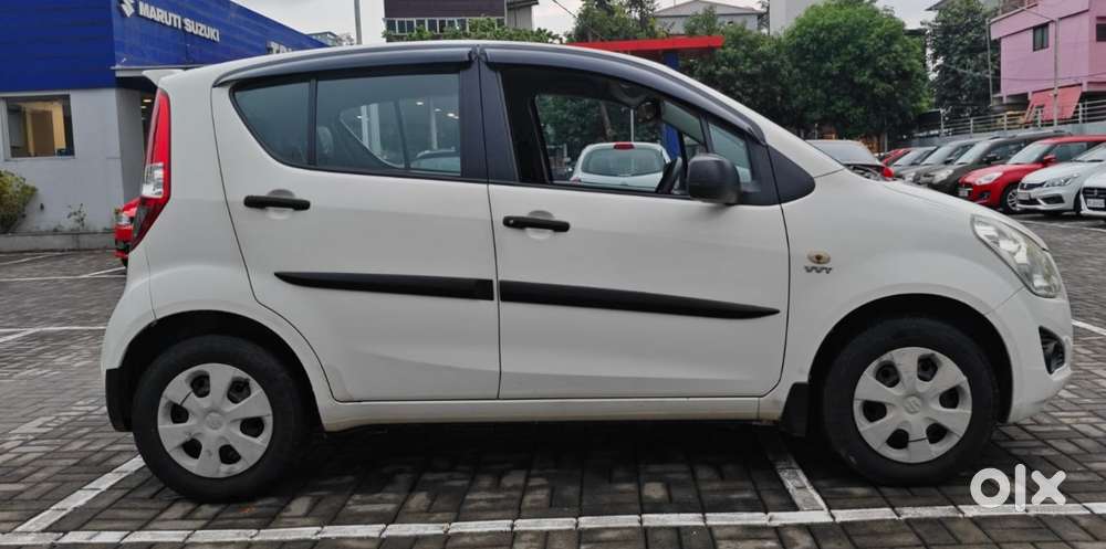 Maruti Suzuki Ritz Vxi, 2013, Petrol