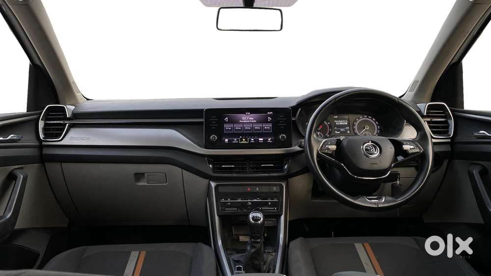 Skoda Kushaq 1.0 Ambition Classic Tsi At, 2023, Petrol