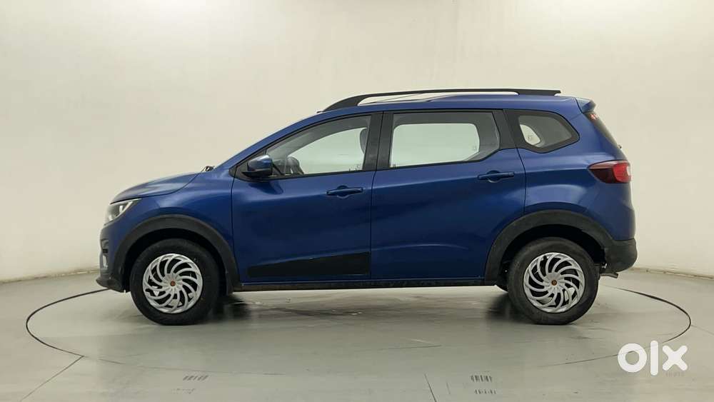 Renault Triber Rxz, 2021, Petrol