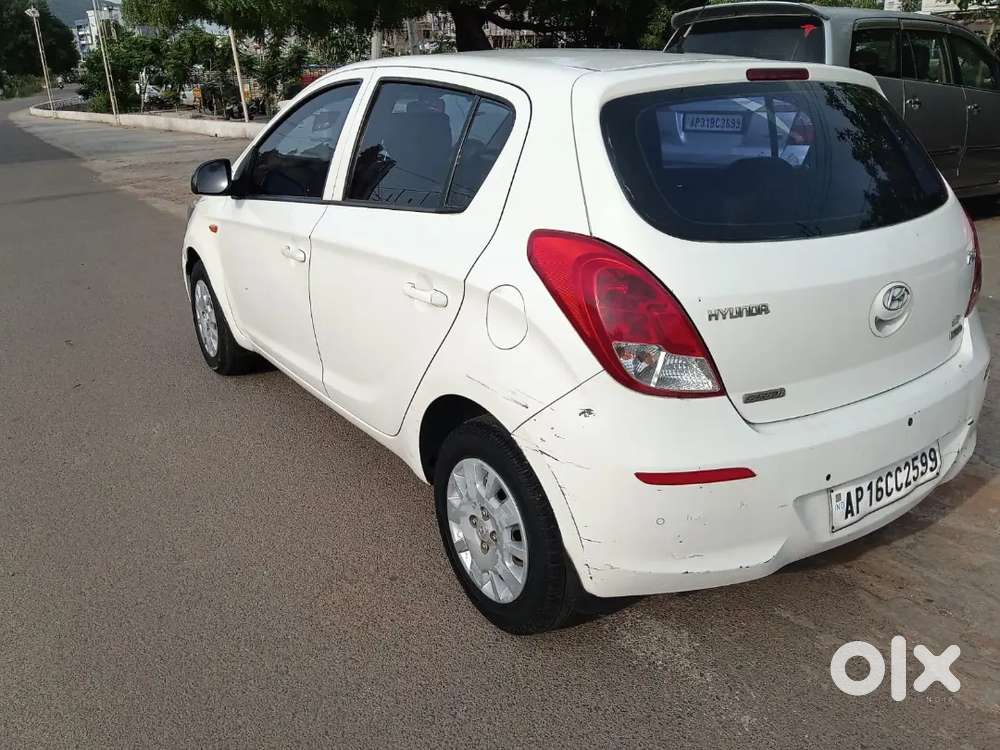 Hyundai I20 Sportz 2010 Second Owner