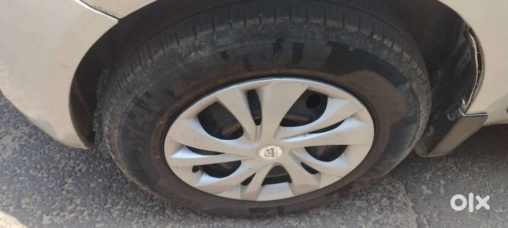 Maruti Suzuki Ritz Vxi, 2011, Petrol