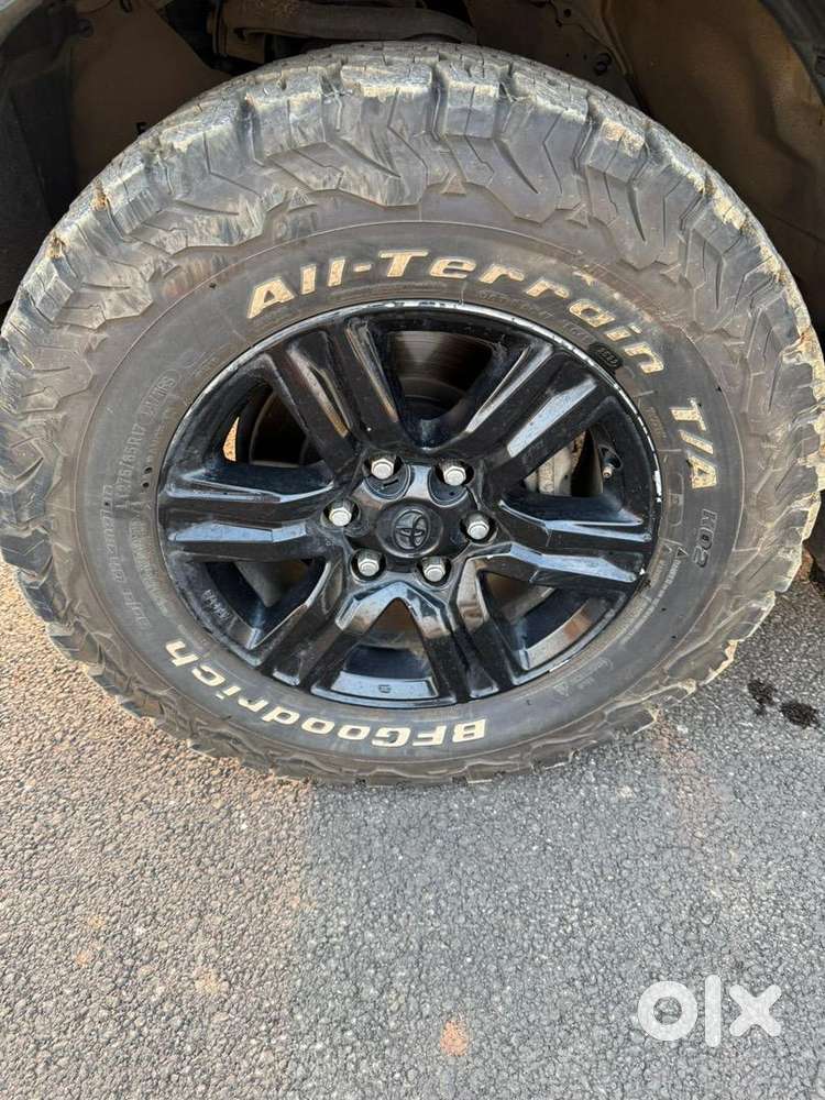 Toyota Fortuner Showroom Maintained Vehicle
