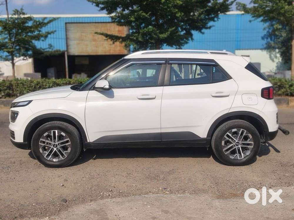 Hyundai Venue Sx (o) Mt 1.5 Diesel, 2024, Diesel