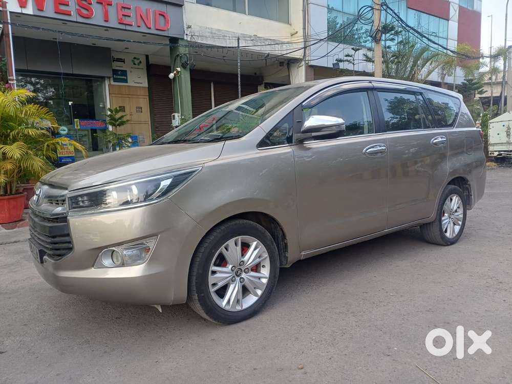 Toyota Innova Crysta Touring Sport 2.4 Mt, 2017, Diesel