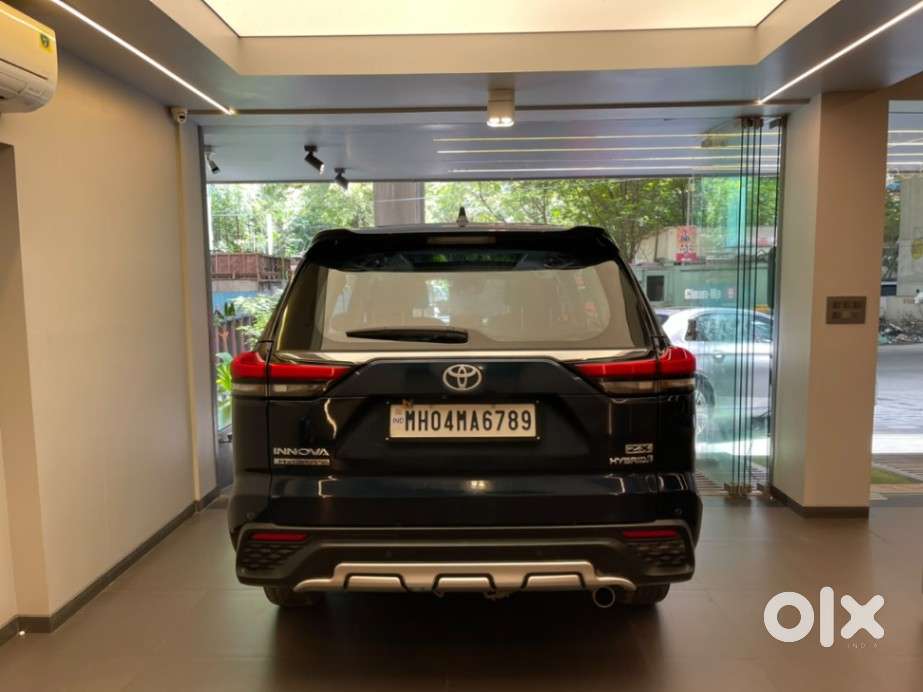 Toyota Innova Hycross 2.0 Zx (o) Hybrid 7 Str, 2024, Cng & Hybrids