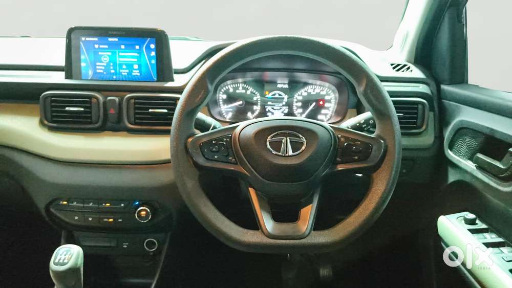 Tata Punch Camo Accomplished Dazzle Mt, 2023, Petrol
