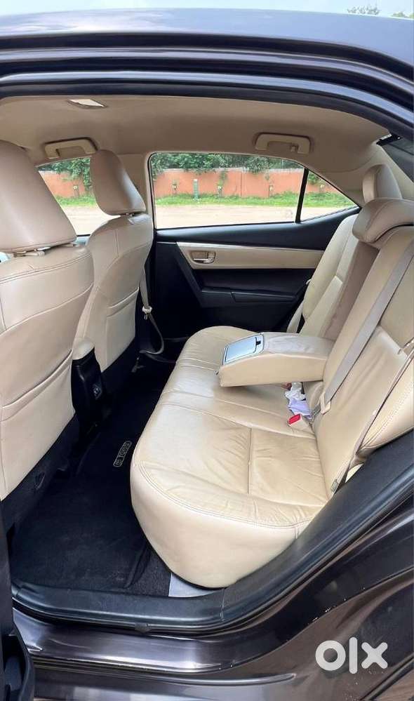 Toyota Corolla Altis 1.8 Vl, 2017, Petrol