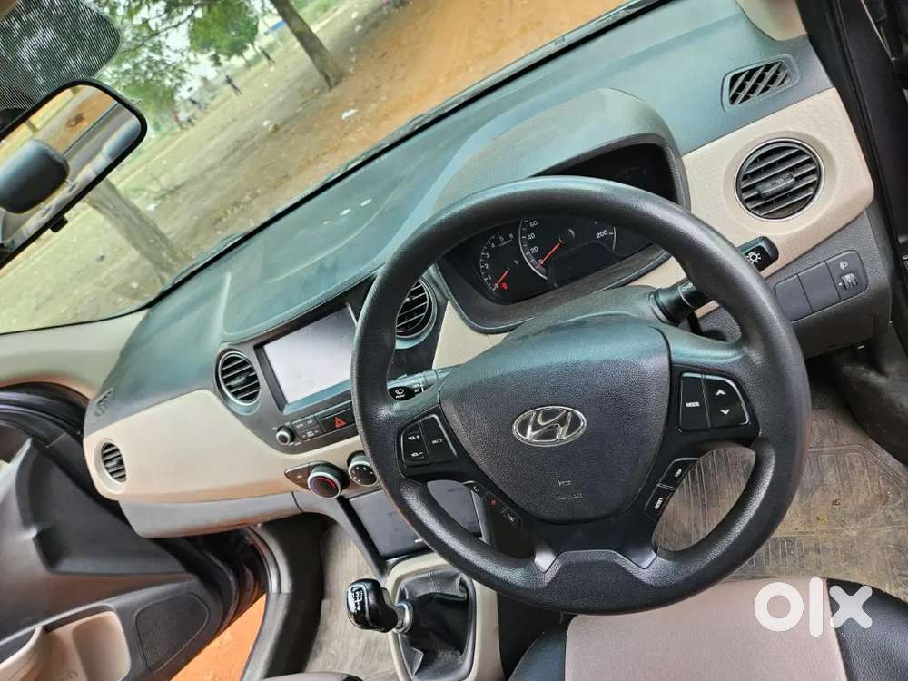 Hyundai Xcent 1.2 Sx Crdi Good Condition Types 90% Original Print Car