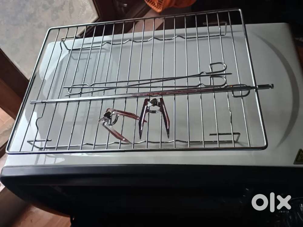 Usha OTGW 2623R, 35 litres for urgent sale