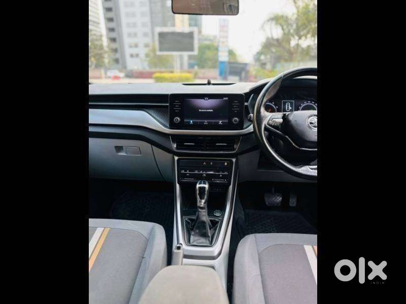 Skoda Kushaq 1.0 Tsi Ambition At, 2022, Petrol