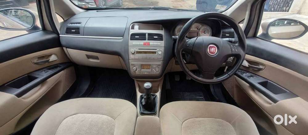 Fiat Linea Emotion Pk 1.4, 2010, Petrol