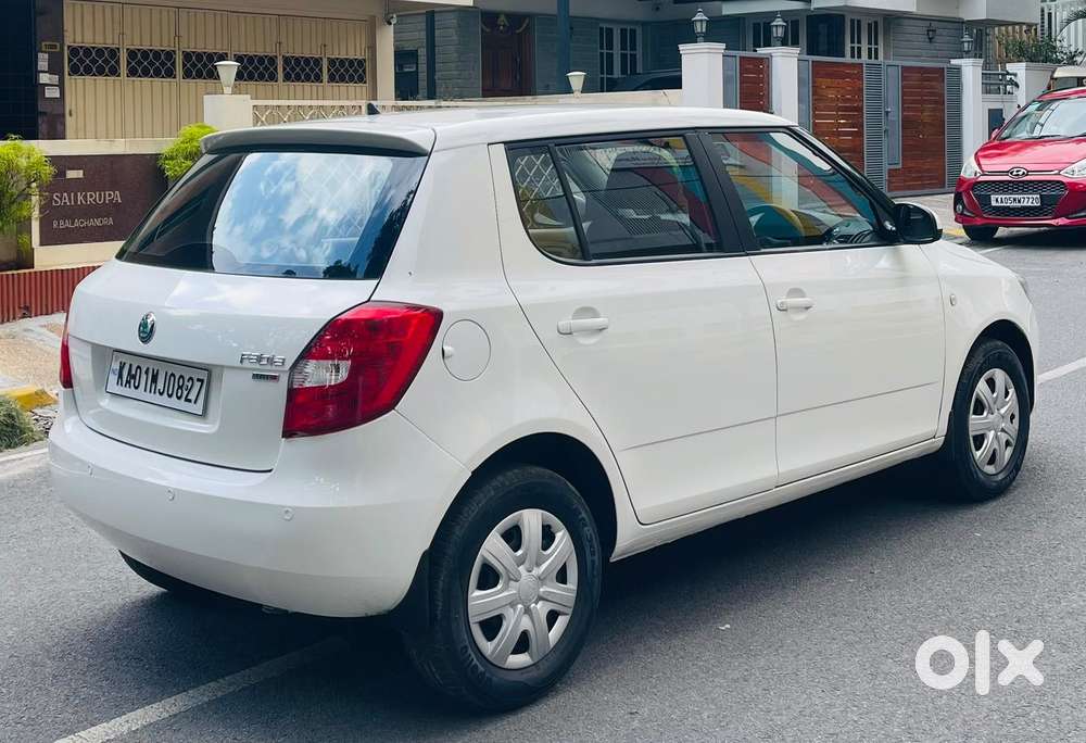 Skoda Fabia 1.2 Mpi Ambition Plus, 2012, Petrol
