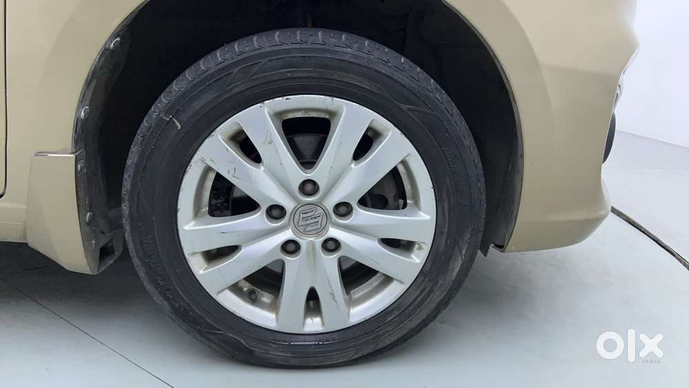 Maruti Suzuki Ertiga 1.5 Zxi, 2015, Petrol