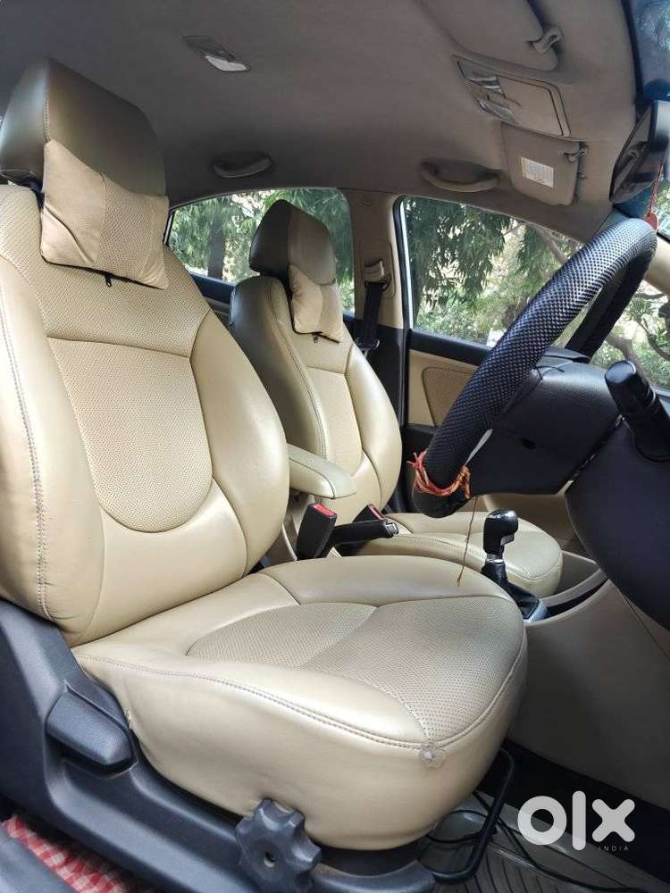 Hyundai Verna 1.6 Sx (o) Anniversary Edition Vtvt, 2013, Petrol