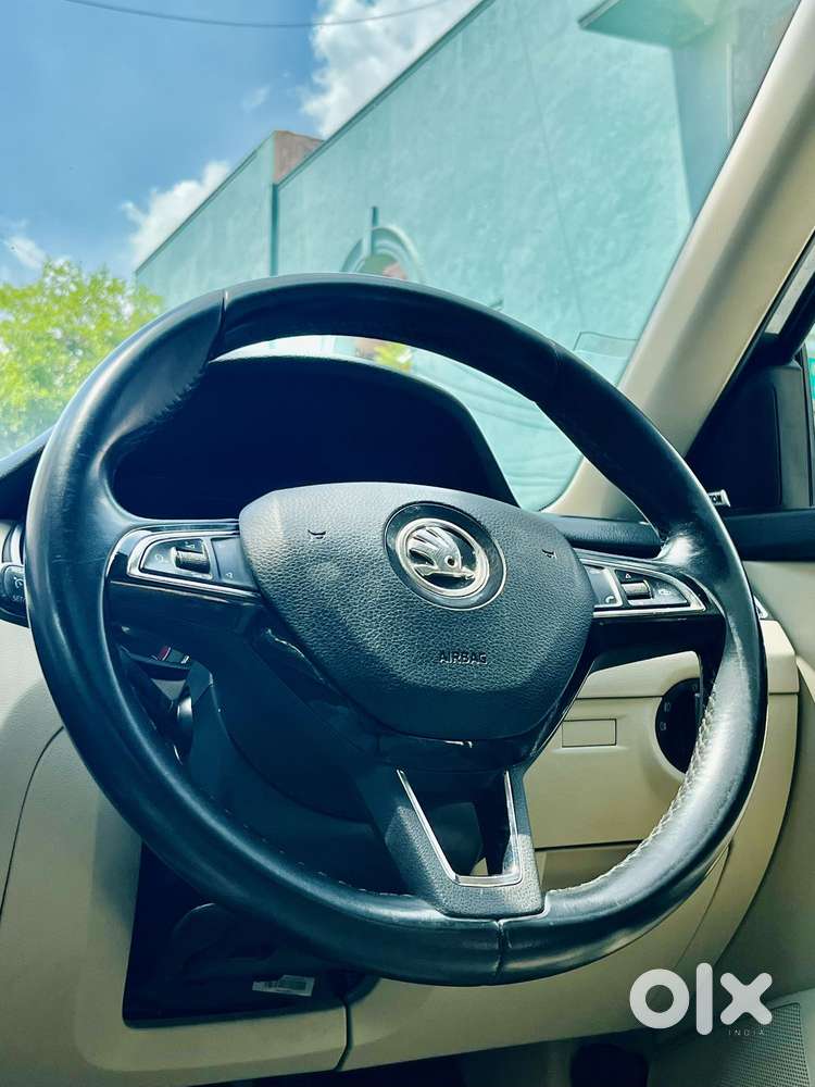 Skoda Octavia 1.8 Tsi At L K, 2018, Petrol