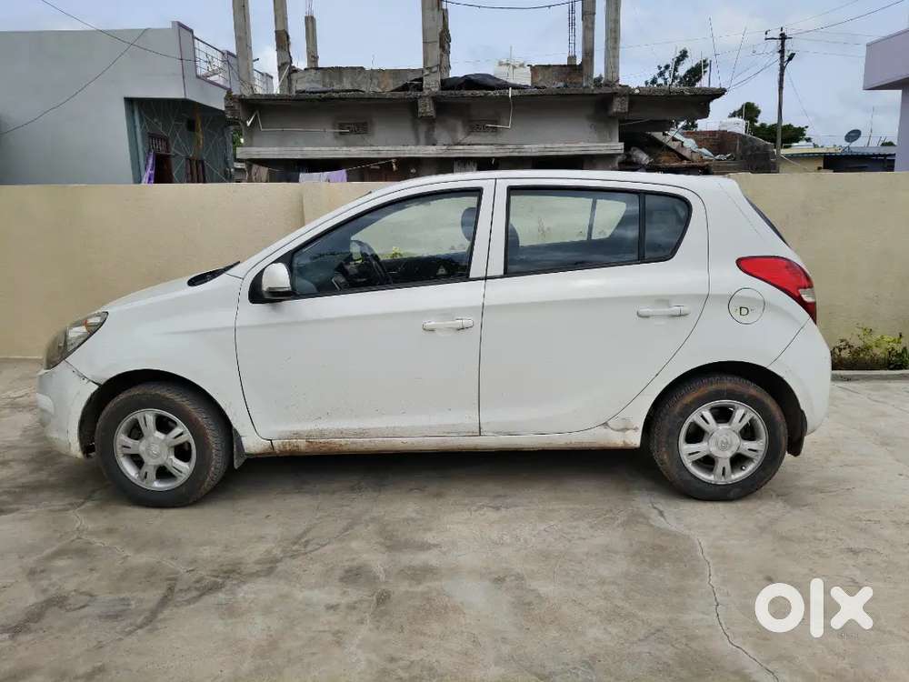 Hyundai I20 Asta 2011