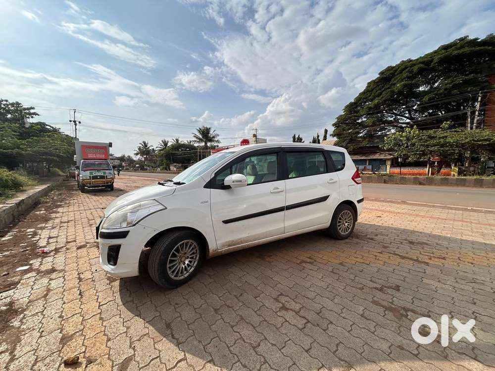 Maruti Suzuki Ertiga 2012 Diesel Well Maintained